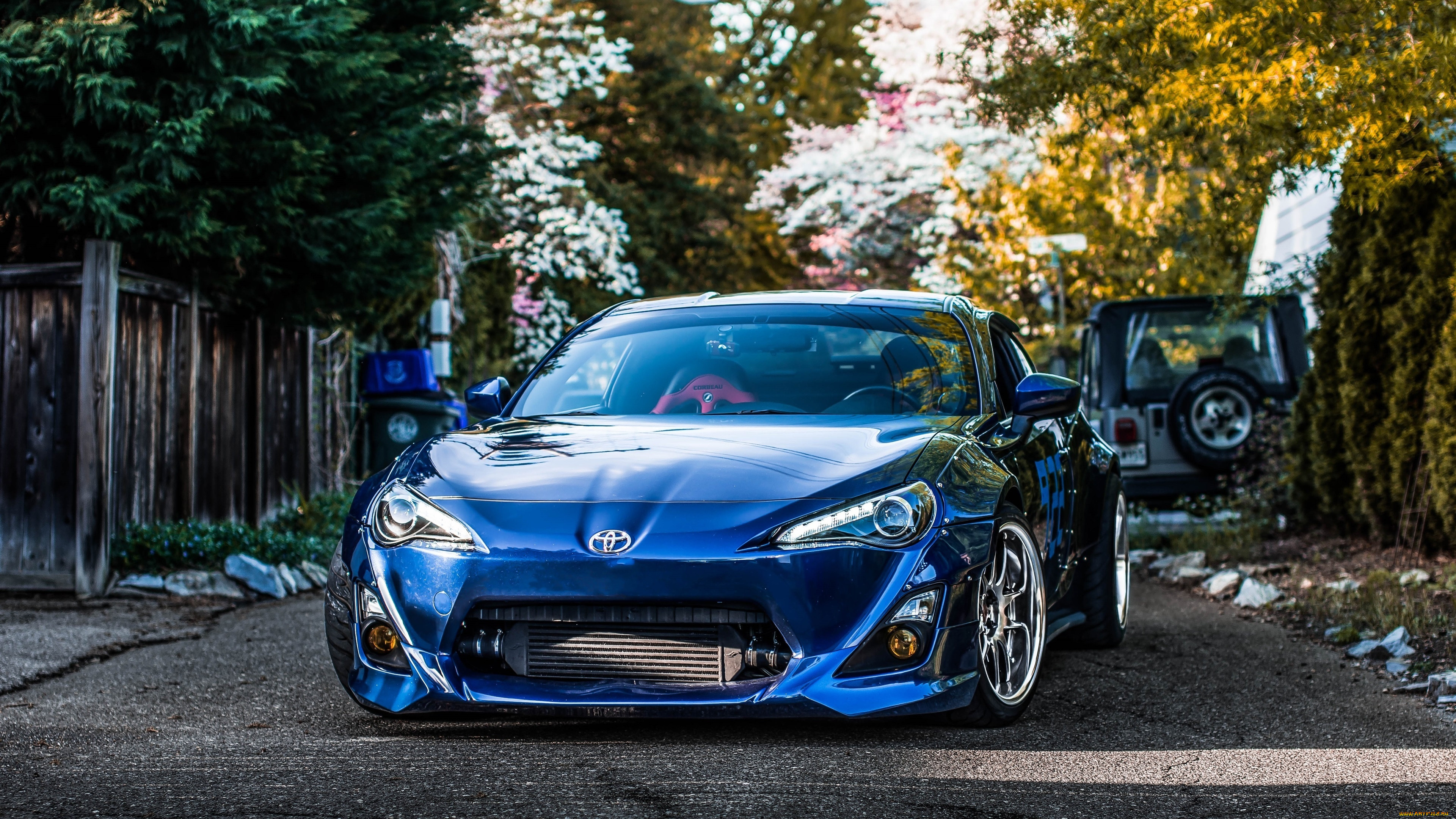 Toyota gt 86 бирюза